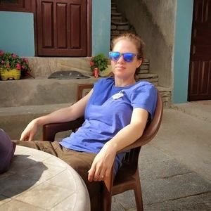 Meet your Posher, Lori